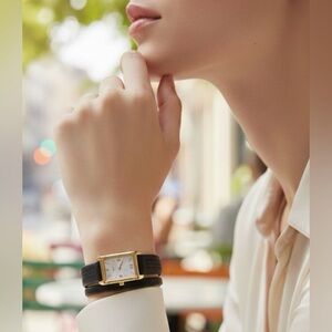 🆕 Stella & Dot - Pyramid Double Strap Watch